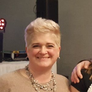 Meet your Posher, Holly